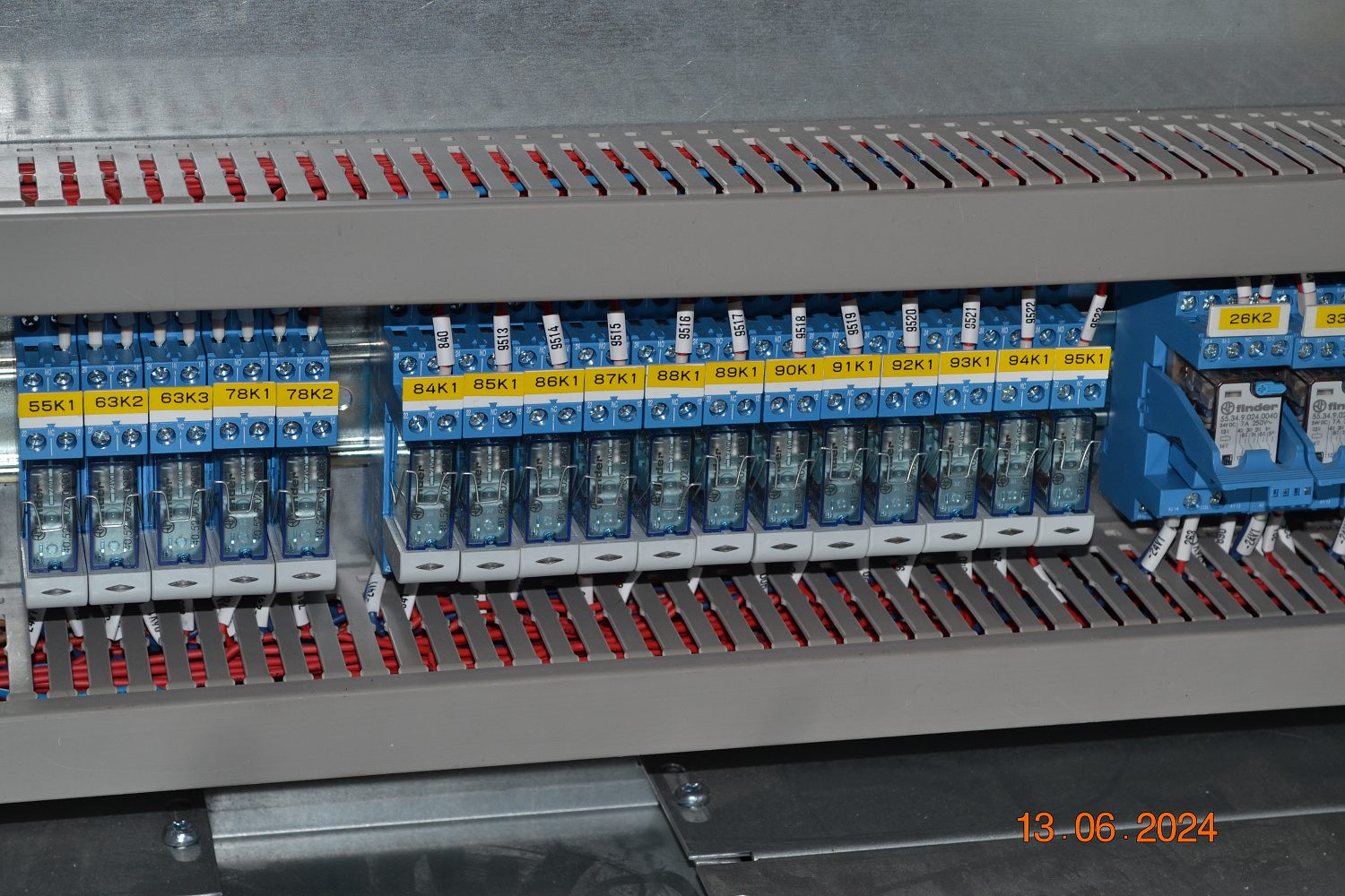 Шкаф управления климатом в теплице (Краснодарский край)